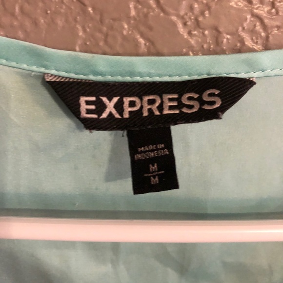 Express/Limited Two Top Bundle - Picture 5 of 5